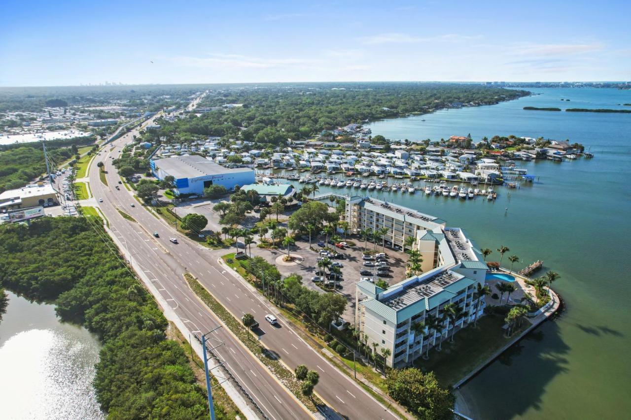 Oceanfront Luxury Condo! Mins To Beach! Rum Bar Next Door! Sankt Petersburg Exterior foto